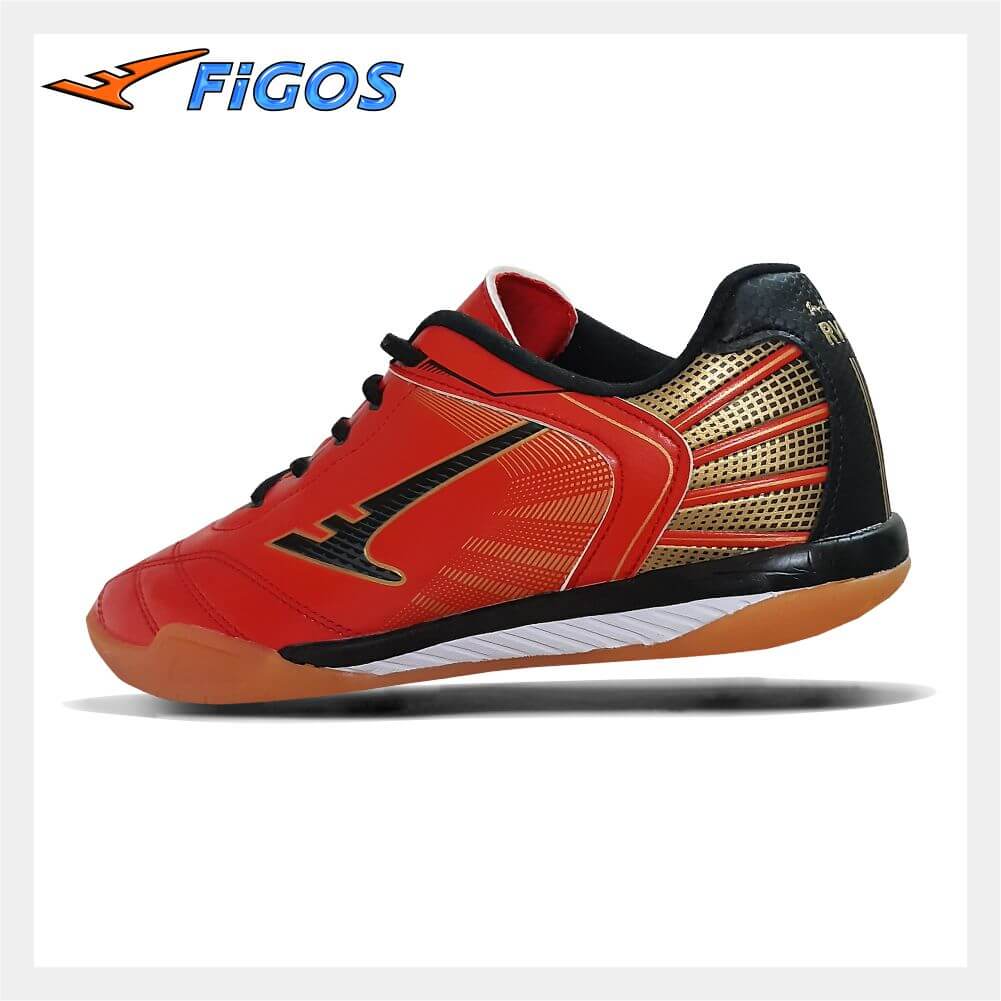 Wide feet discount futsal shoes